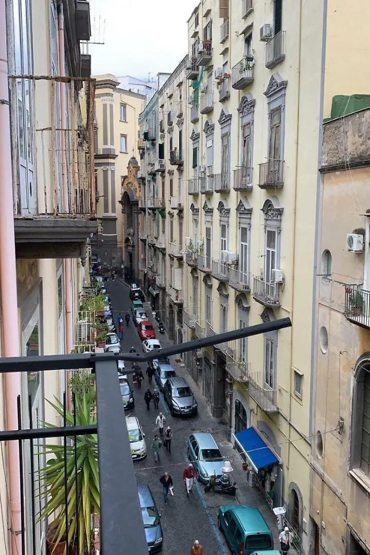 Bed and Breakfast Borgo Angioino à Naples Couette-café