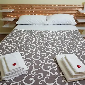  Bed & Breakfast Rega House
