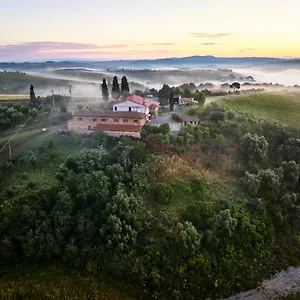 agriturismo-la-buca-di-bellugi.it-tuscanyhotel.com/